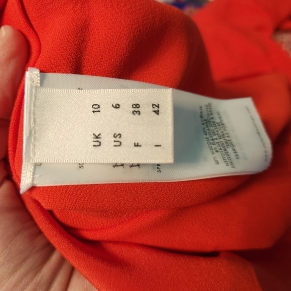 Victoria Beckham Red Midi Dress - Picture 10 of 11